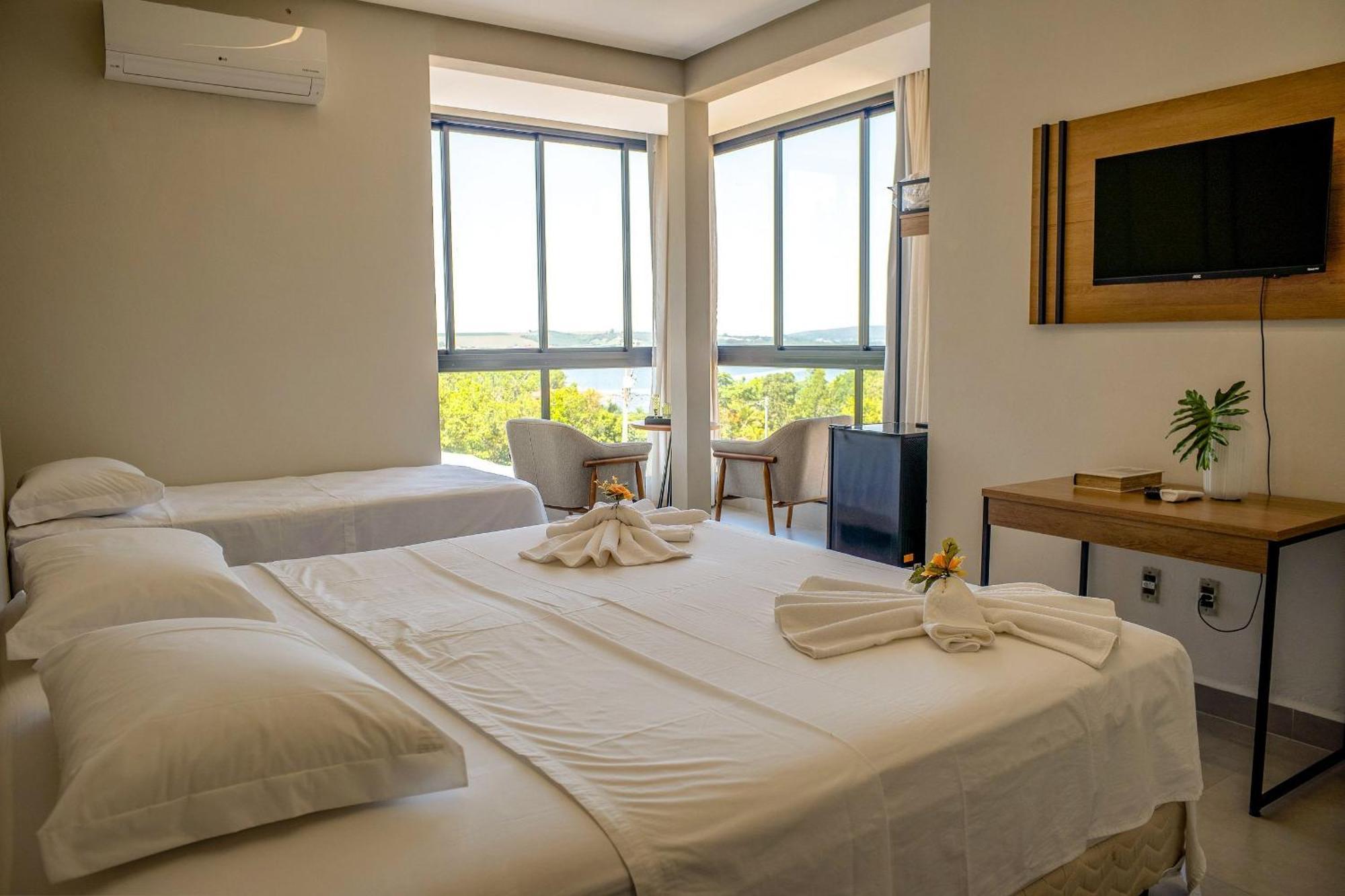 Pousada Com Piscina, Jacuzzi E Com Vista Em Capitolio - Casa Decore Dış mekan fotoğraf