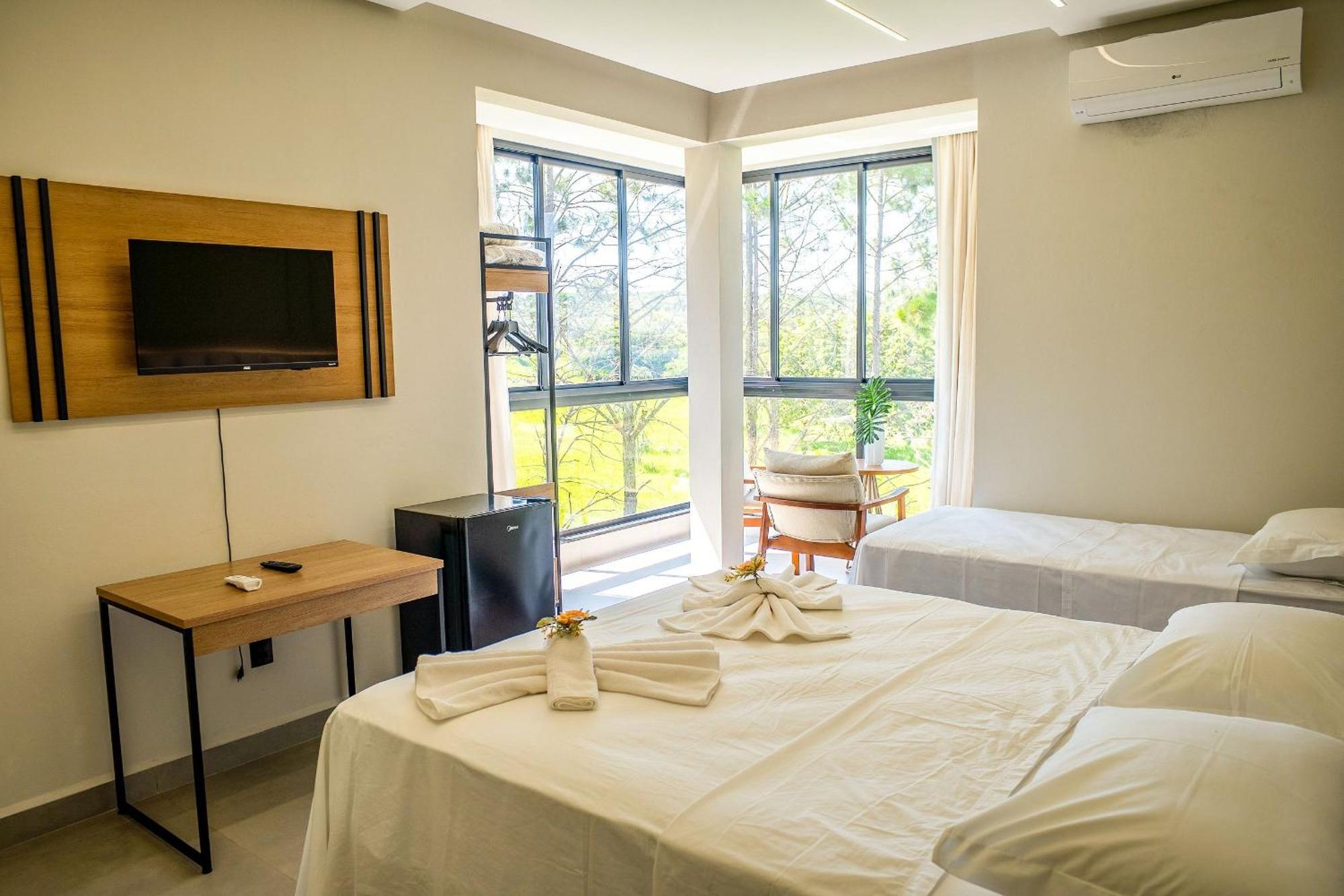 Pousada Com Piscina, Jacuzzi E Com Vista Em Capitolio - Casa Decore Dış mekan fotoğraf
